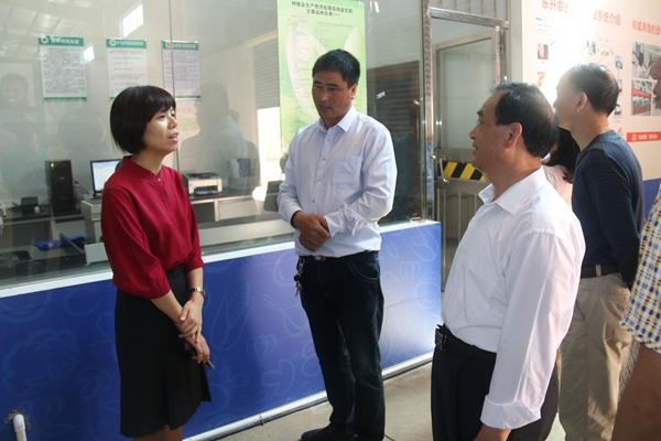 5月5日,衡阳市衡山县人民政府副县长雷继红率考察交流团一行10人来