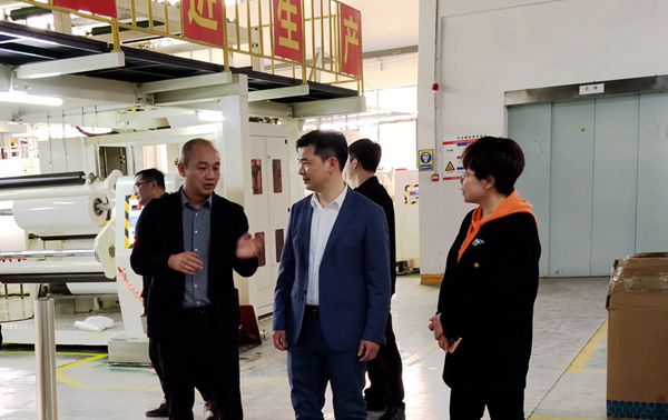 唐清林深入企业调研走访