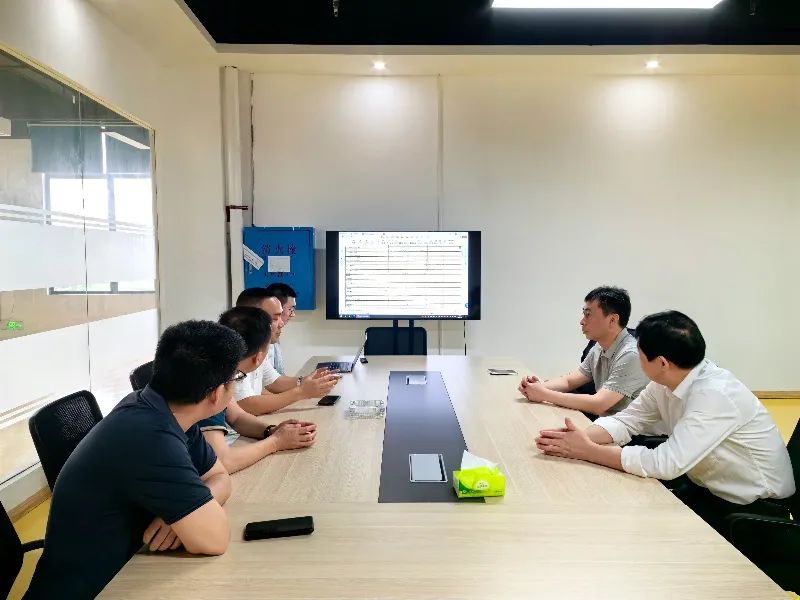 黄永英深入企业走访调研 解难题促发展_工作动态_新田县司法局
